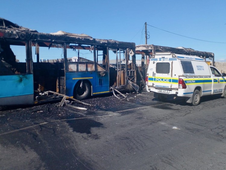 Matrics, Commuters Hit By Cape Town Taxi Strike | GroundUp